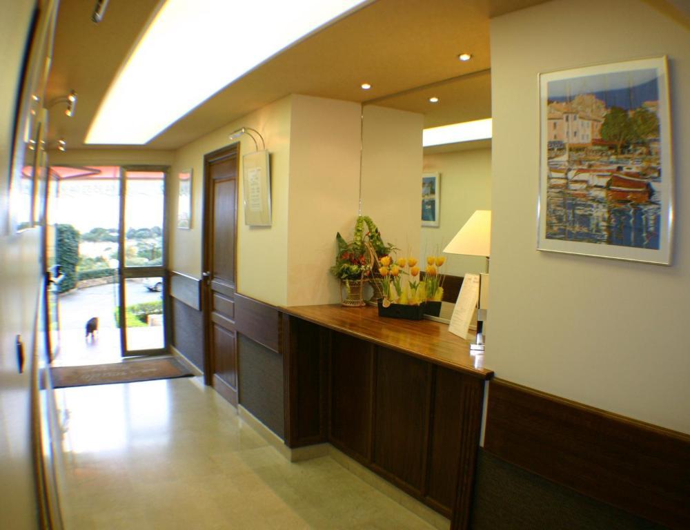 Residence Hoteliere Scudo Ajaccio  Exteriér fotografie