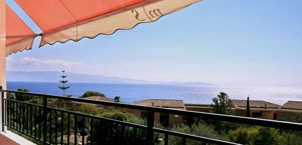 Residence Hoteliere Scudo Ajaccio  Exteriér fotografie